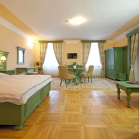 Palace 4* Kutna Hora