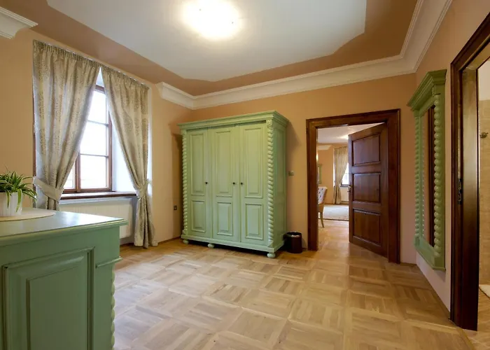 Aparthotel Palace 4*